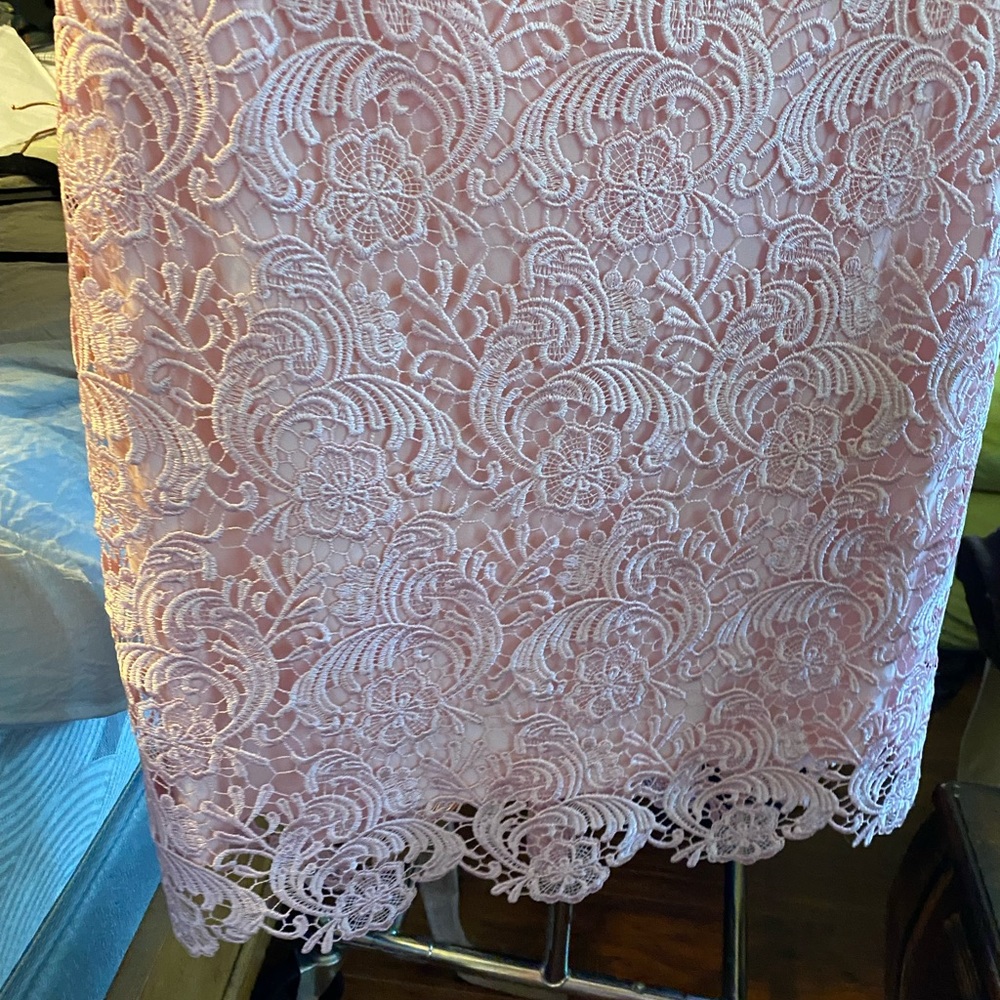 Dress - Picture 3 of 4